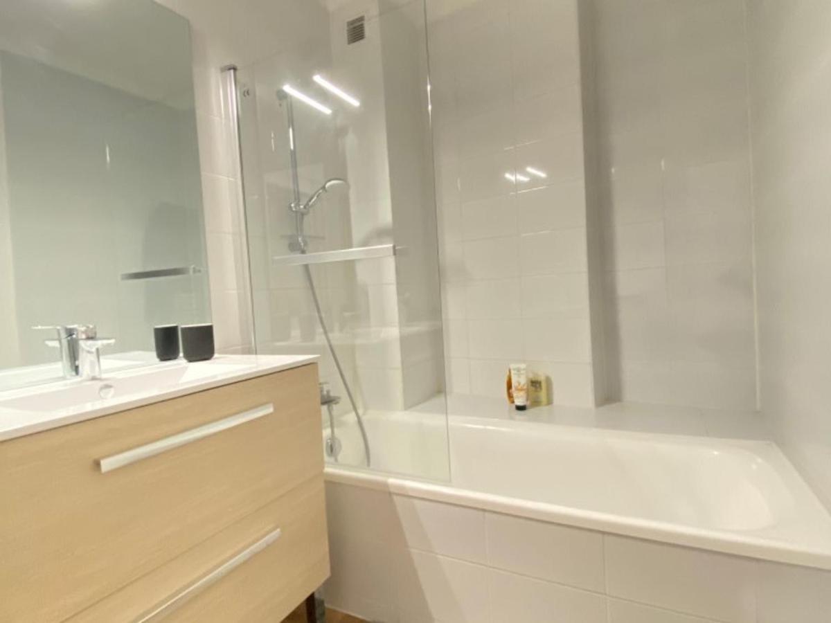 Charmant T3 Renove En Centre-Ville D'Annecy Avec Balcon, Ascenseur Et Parking Prive - Fr-1-432-83 Eksteriør bilde